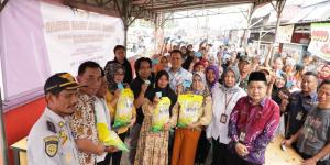Usai Pencoblosan, Operasi Pasar Beras Murah Digelar di Kabupaten Tangerang untuk Kendalikan Harga