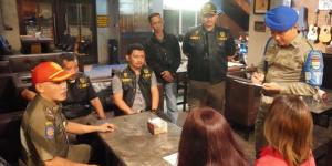 Satpol PP Datangi Tempat Hiburan di Gading Serpong Tangerang, Instruksikan Tutup Selama Ramadan