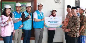 PLN Nyalakan Listrik Serentak 224 Masjid dan Musala di Banten