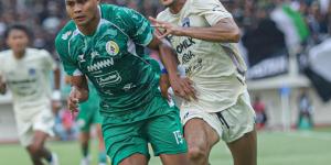 Pelatih Persita Sebut Pemain PSS Dapat Tekanan dari Suporter