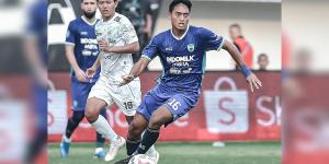 Persita Tahan Imbang Persib dengan Skor 2-2 di Laga Kandang Terakhir Musim Ini