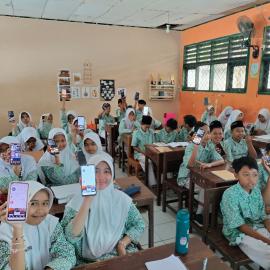 JMSI Banten Beri Pelatihan Menulis dan Pemanfaatan AI kepada 253 Siswa MTsN 5 Tangerang