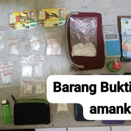 Polsek Pakuhaji Tangkap Bandar Lagi Pesta Sabu di Kosambi, Sita Barang Bukti 82 Gram