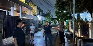 Tragedi di Tengah Banjir Larangan Tangerang, Bocah 15 Tahun Tewas Tersetrum Tiang Listrik