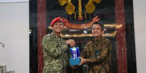 Jaga Keandalan Listrik, PLN Banten Jalin Sinergi dengan Grup 1 Kopassus 